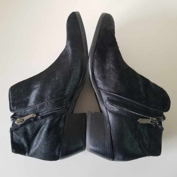 Sam Edelman | Dyed Cow Fur Petty Booties - Picture 6 of 9